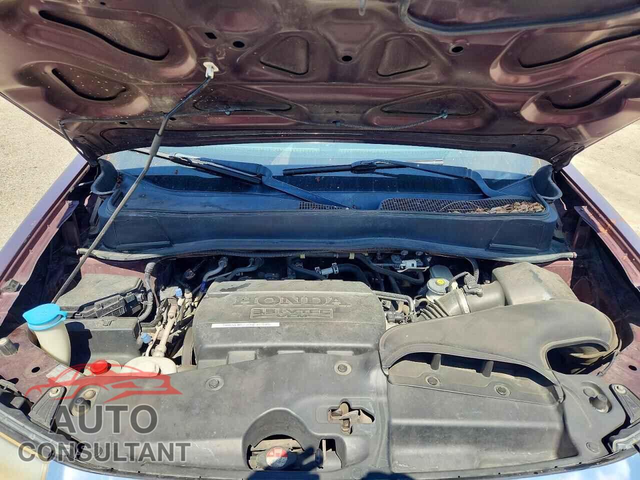 HONDA PILOT 2014 - 5FNYF4H94EB002631