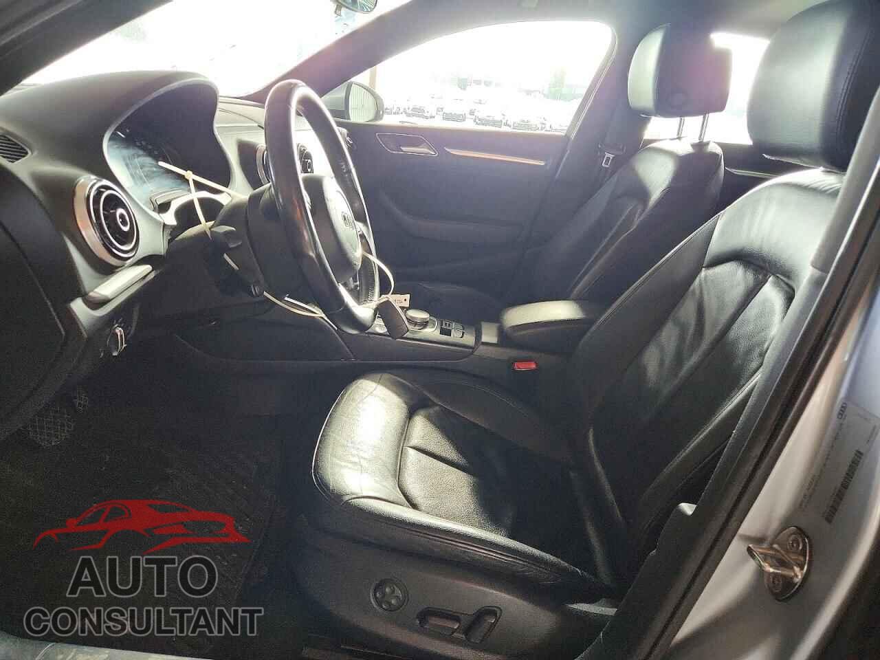 AUDI A3 2015 - WAUCJGFF7F1040297