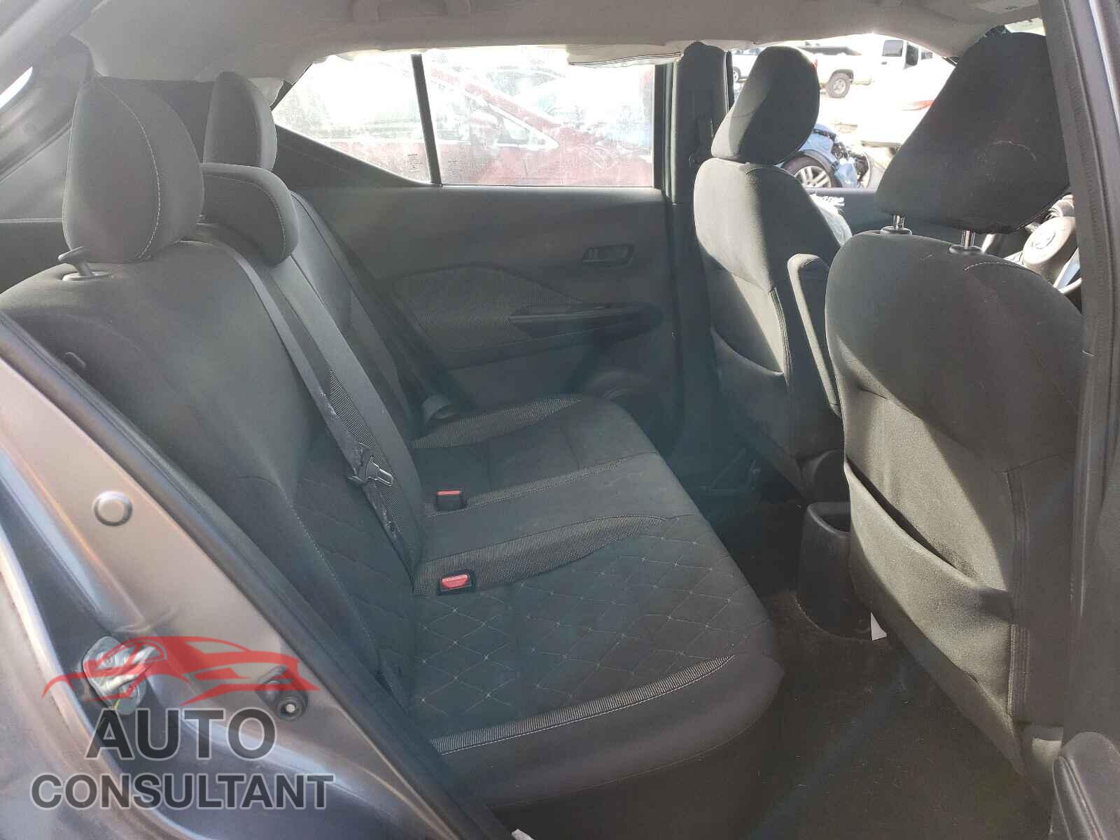 NISSAN KICKS 2019 - 3N1CP5CU3KL470195
