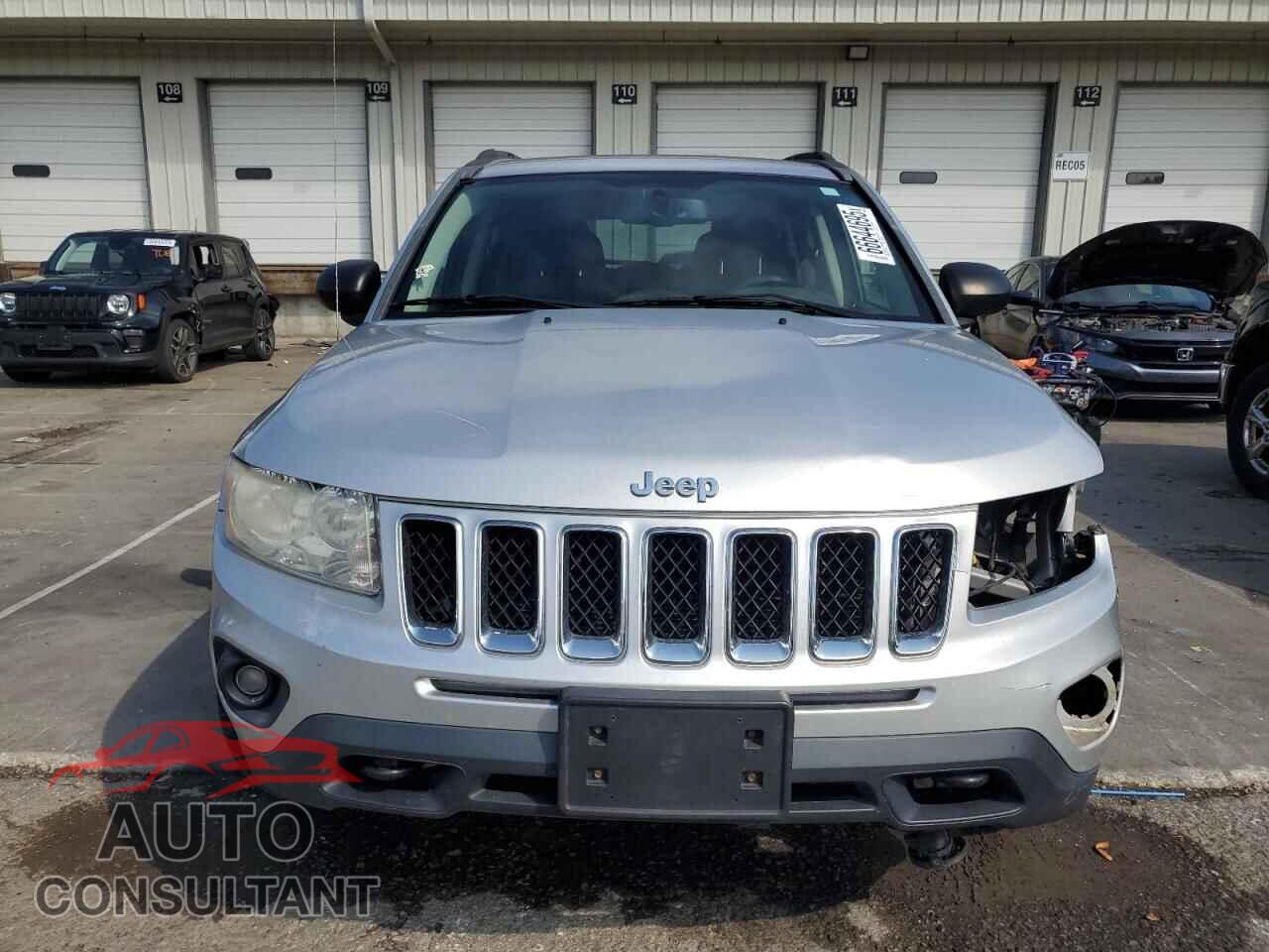 JEEP COMPASS 2011 - 1J4NF1FB6BD231851