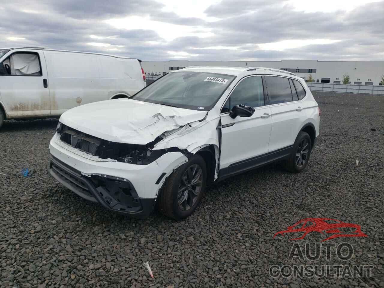 VOLKSWAGEN TIGUAN 2023 - 3VV3B7AX1PM040866