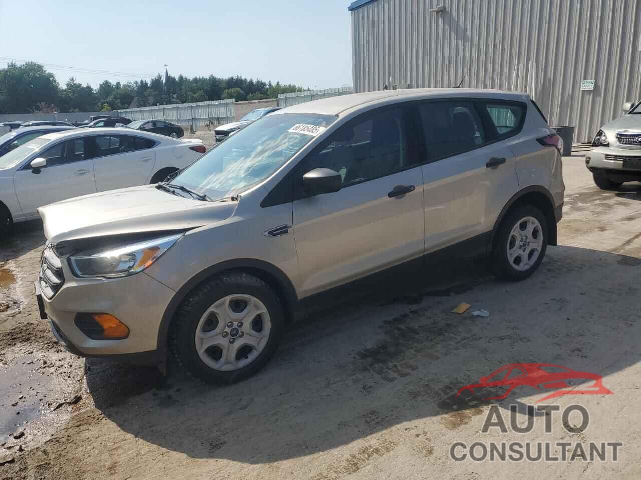 FORD ESCAPE 2017 - 1FMCU0F70HUC45287