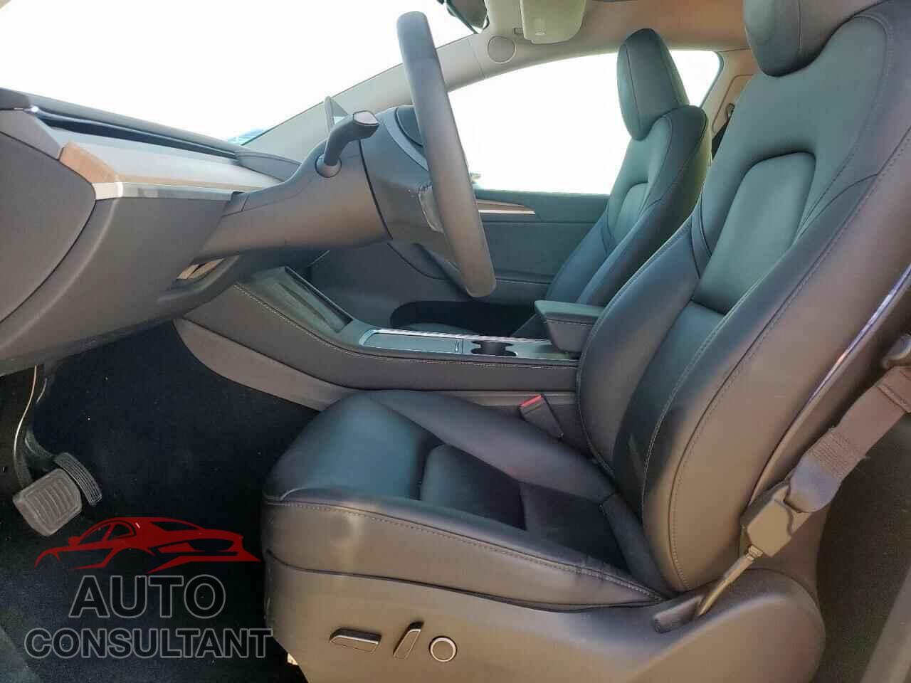 TESLA MODEL Y 2023 - 7SAYGDEEXPA071633
