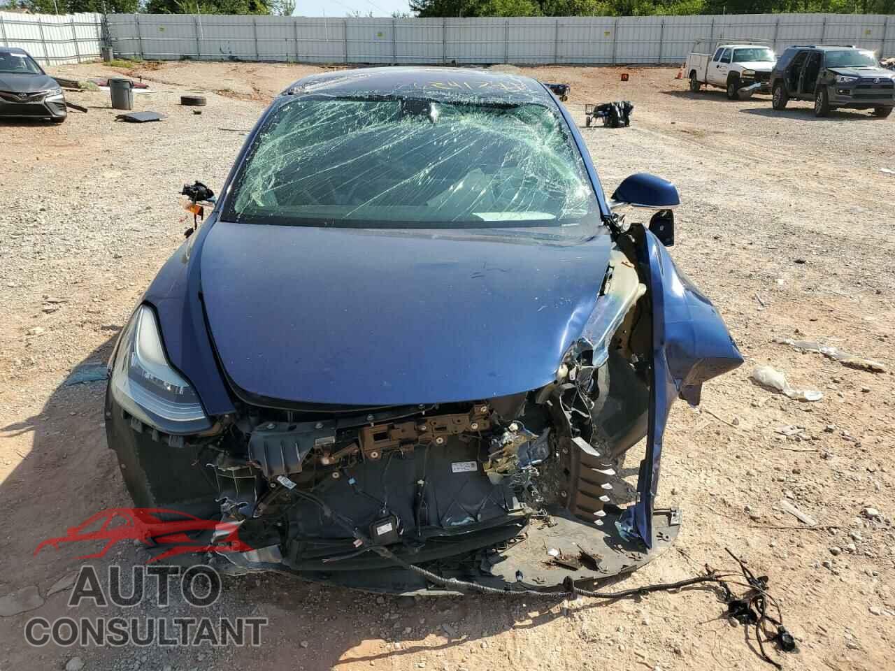 TESLA MODEL 3 2019 - 5YJ3E1EA3KF326143