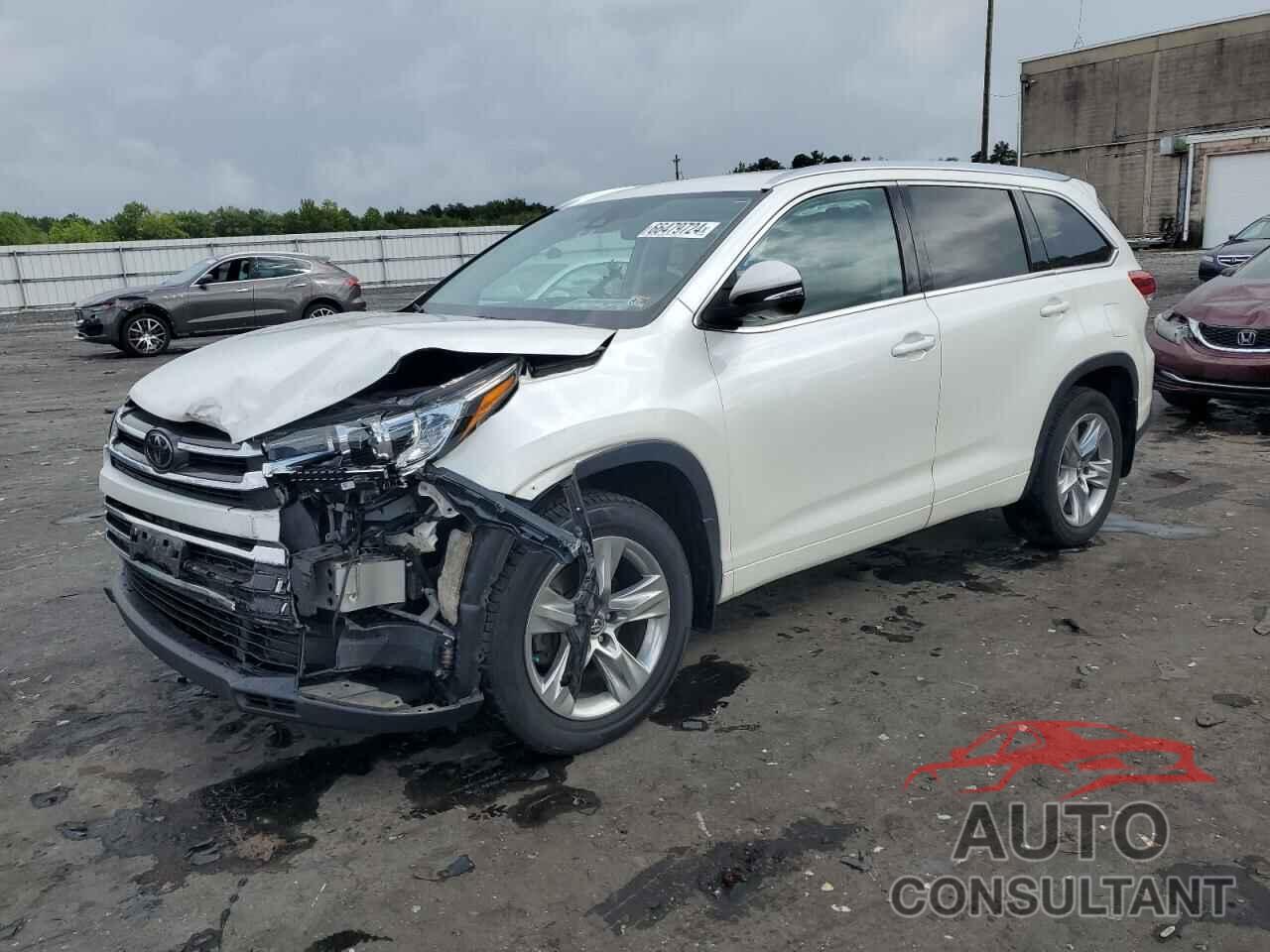 TOYOTA HIGHLANDER 2018 - 5TDDZRFHXJS908883