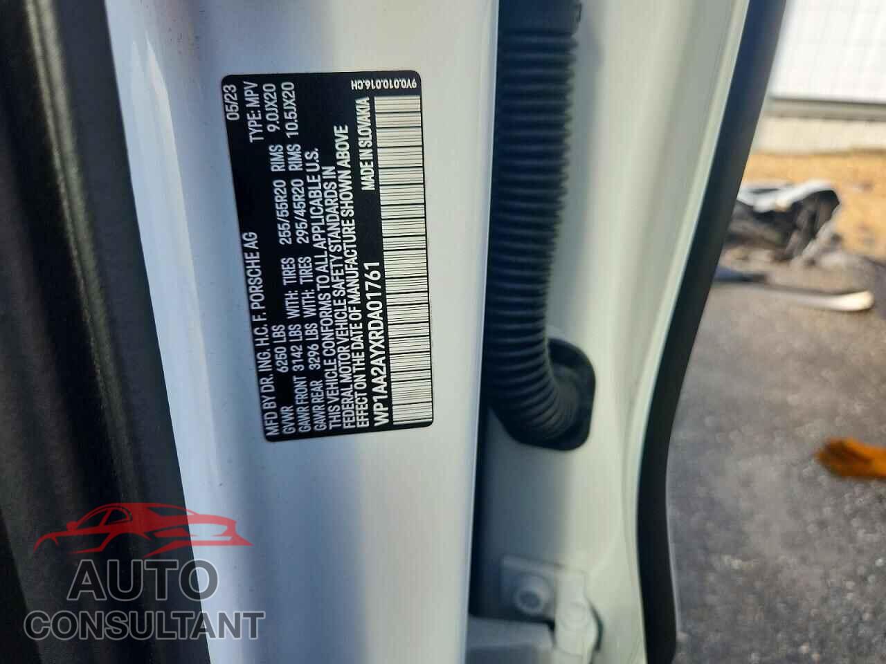 PORSCHE CAYENNE 2024 - WP1AA2AYXRDA01761