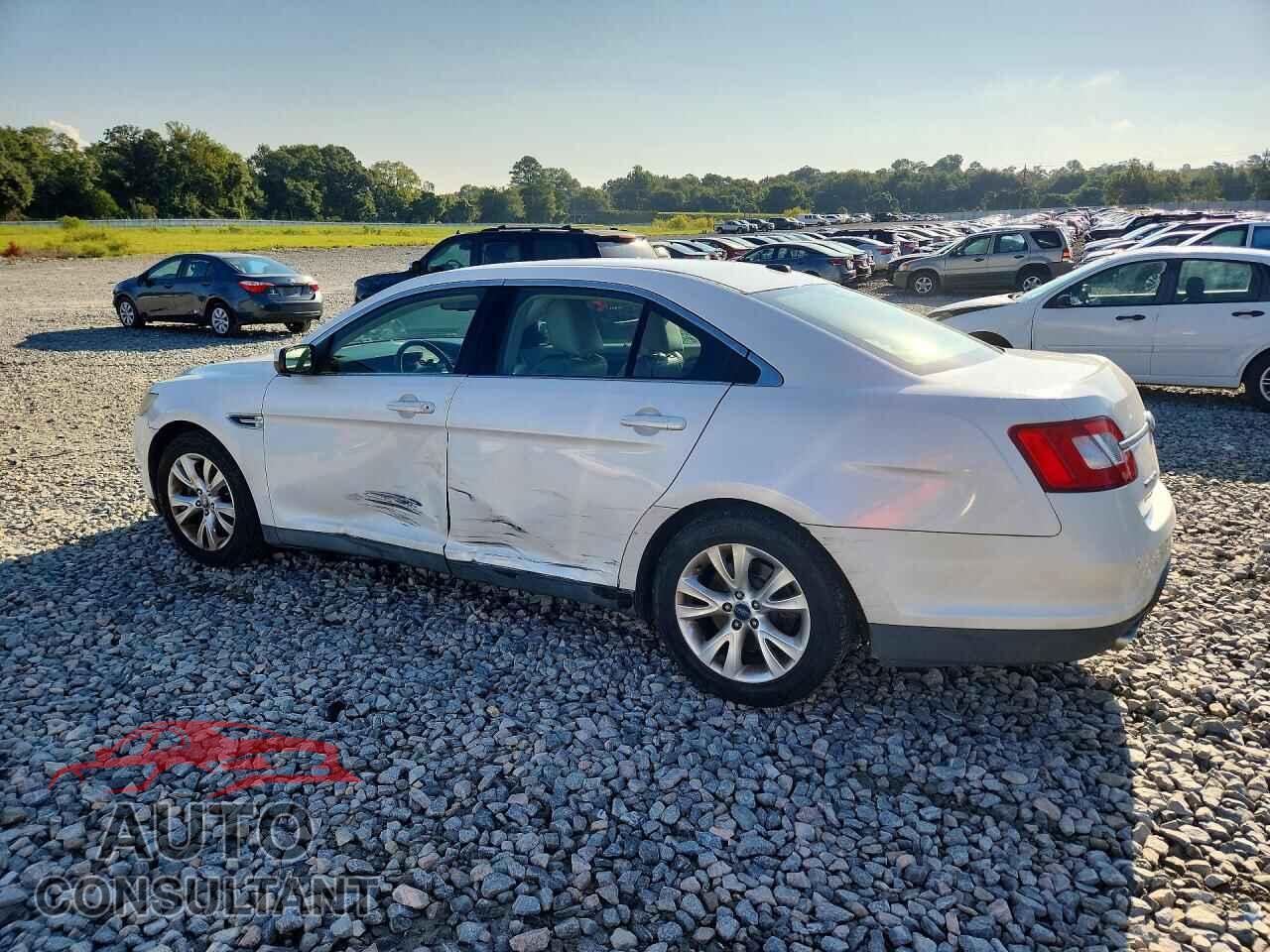 FORD TAURUS 2010 - 1FAHP2EW0AG105370
