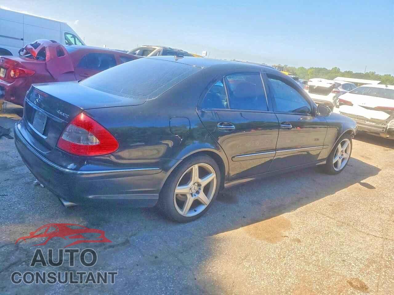 MERCEDES-BENZ E-CLASS 2009 - WDBUF87X79B434921
