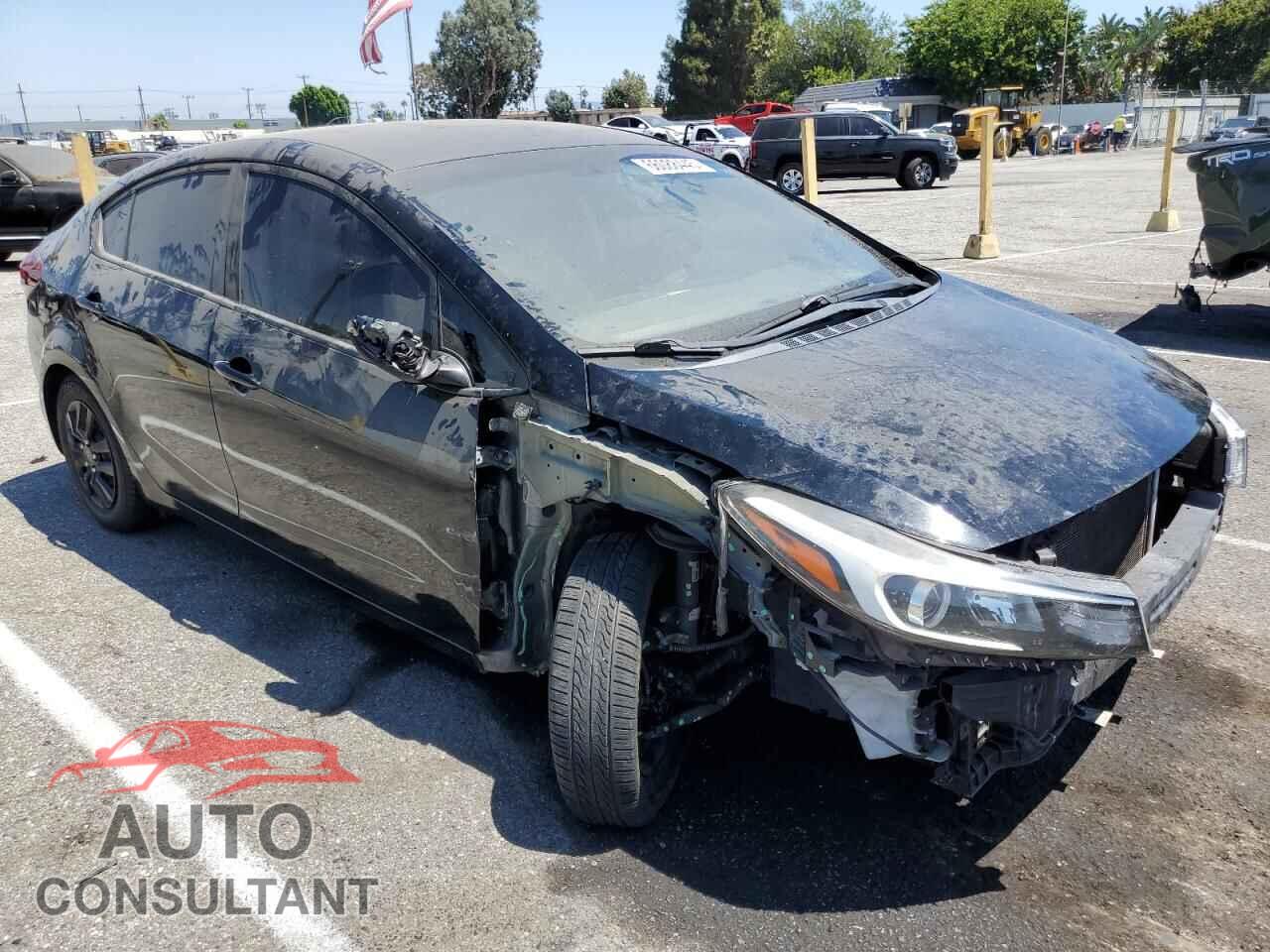 KIA FORTE 2017 - 3KPFK4A74HE052256