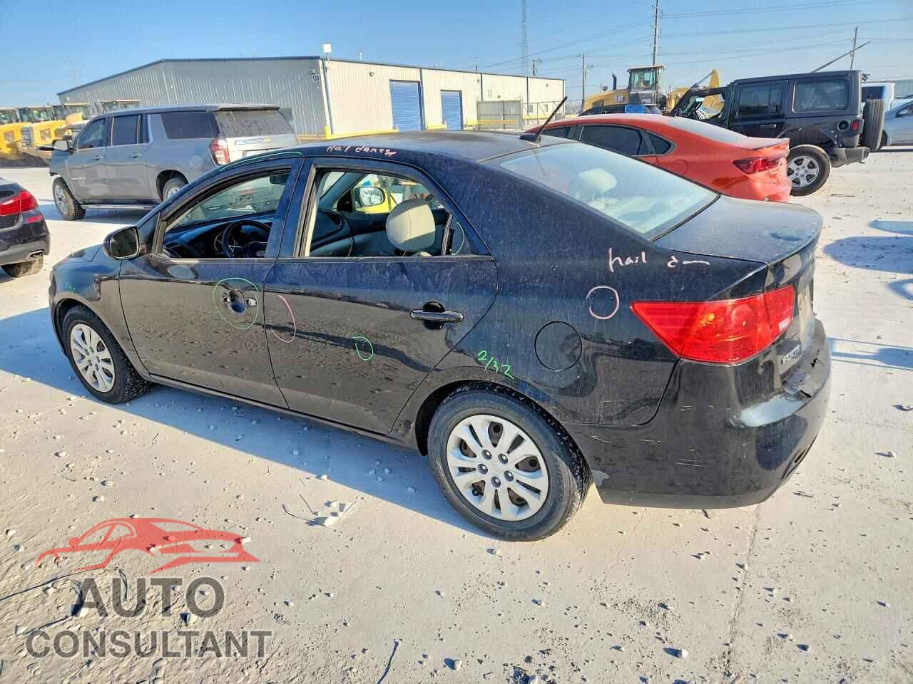 KIA FORTE 2011 - KNAFT4A26B5459822