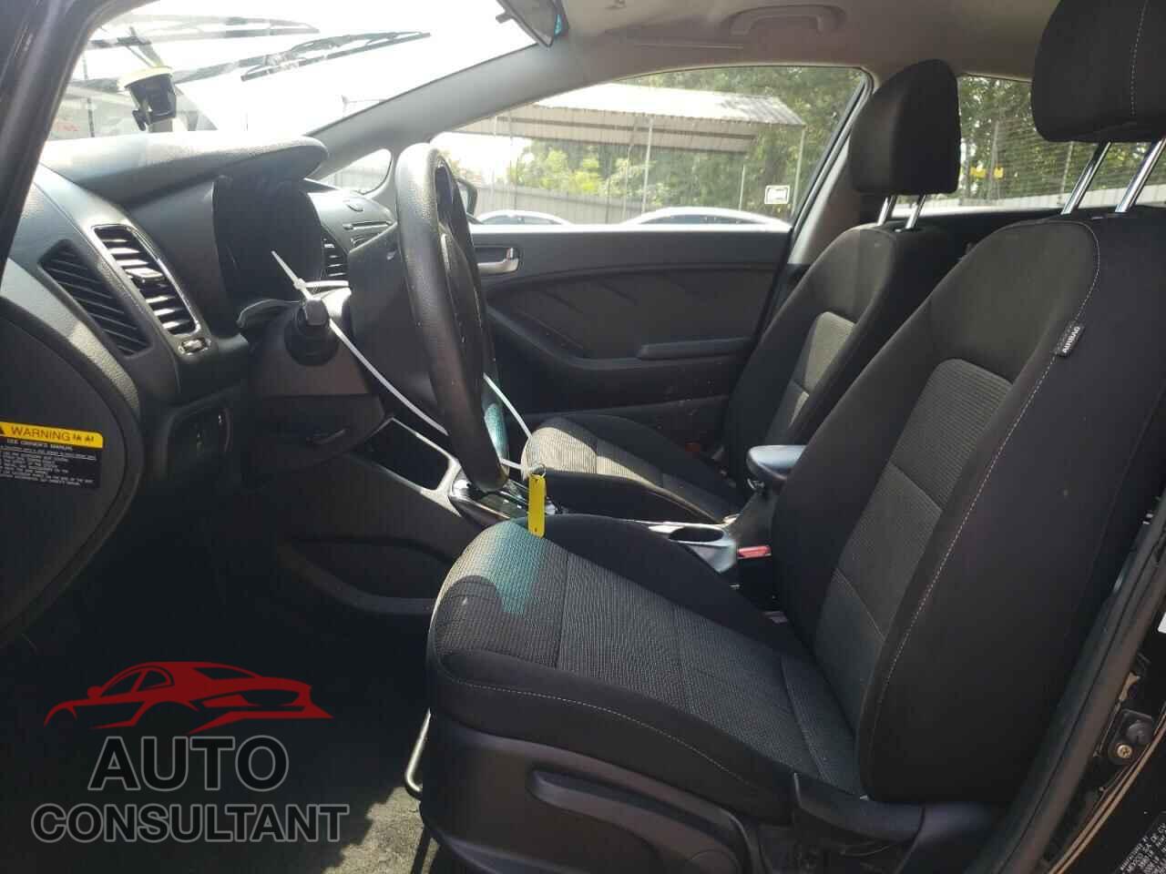 KIA FORTE 2017 - 3KPFK4A79HE093627