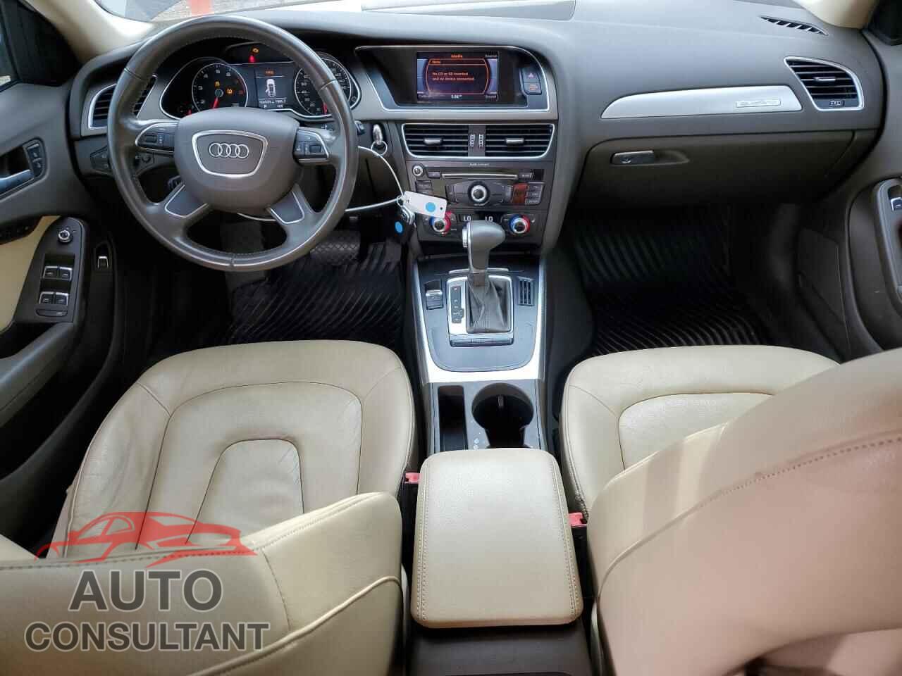 AUDI A4 2013 - WAUFFAFL9DN004974