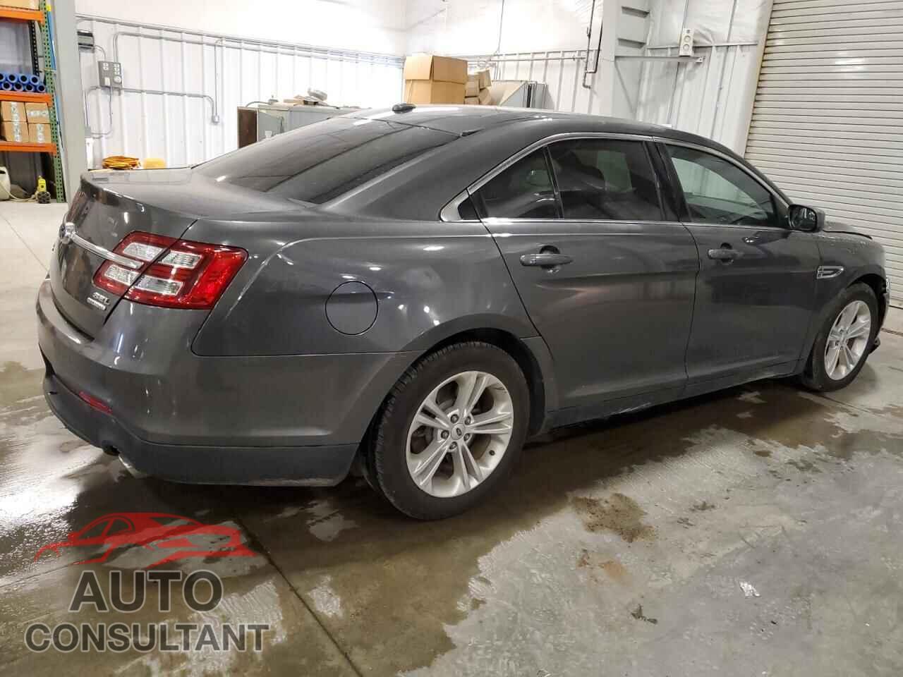 FORD TAURUS 2015 - 1FAHP2E84FG142804