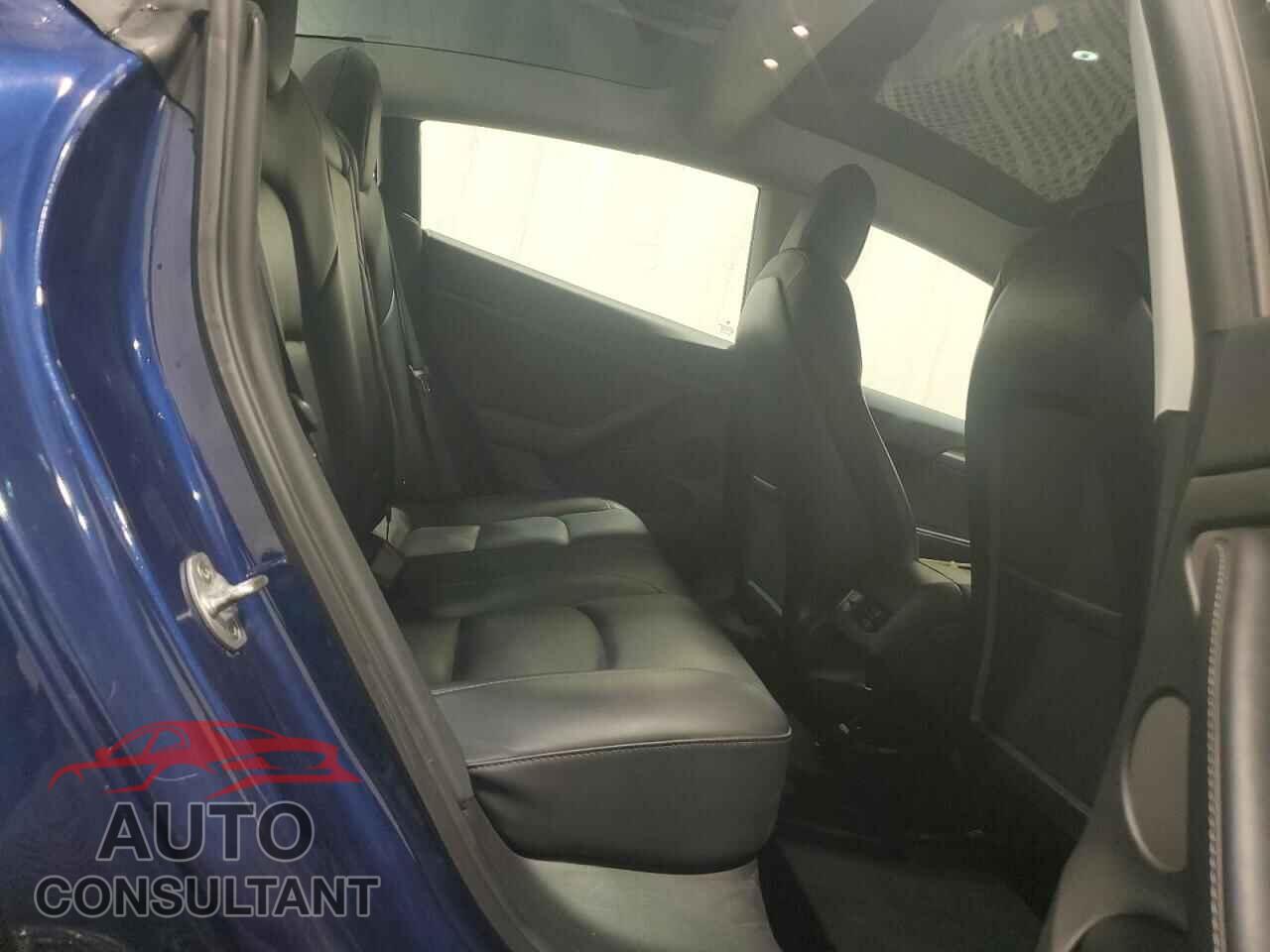 TESLA MODEL 3 2022 - 5YJ3E1EA1NF370484