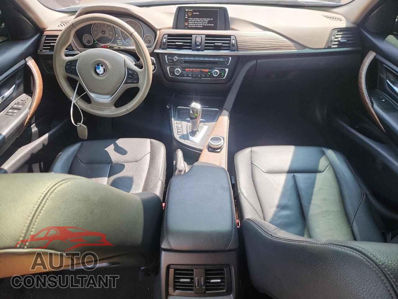 BMW 3 SERIES 2012 - WBA3A5C54CF342967
