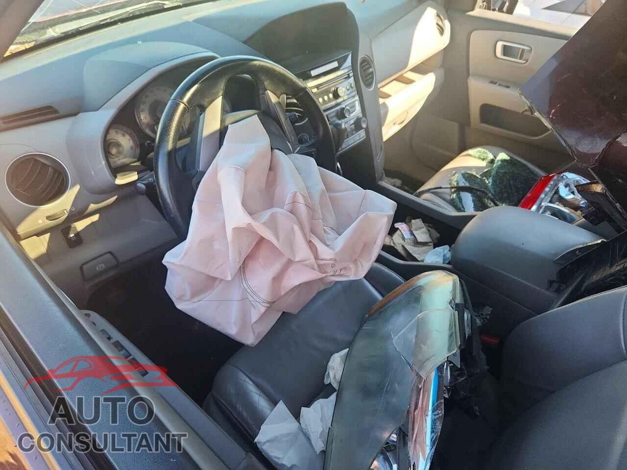 HONDA PILOT 2012 - 5FNYF4H53CB506131