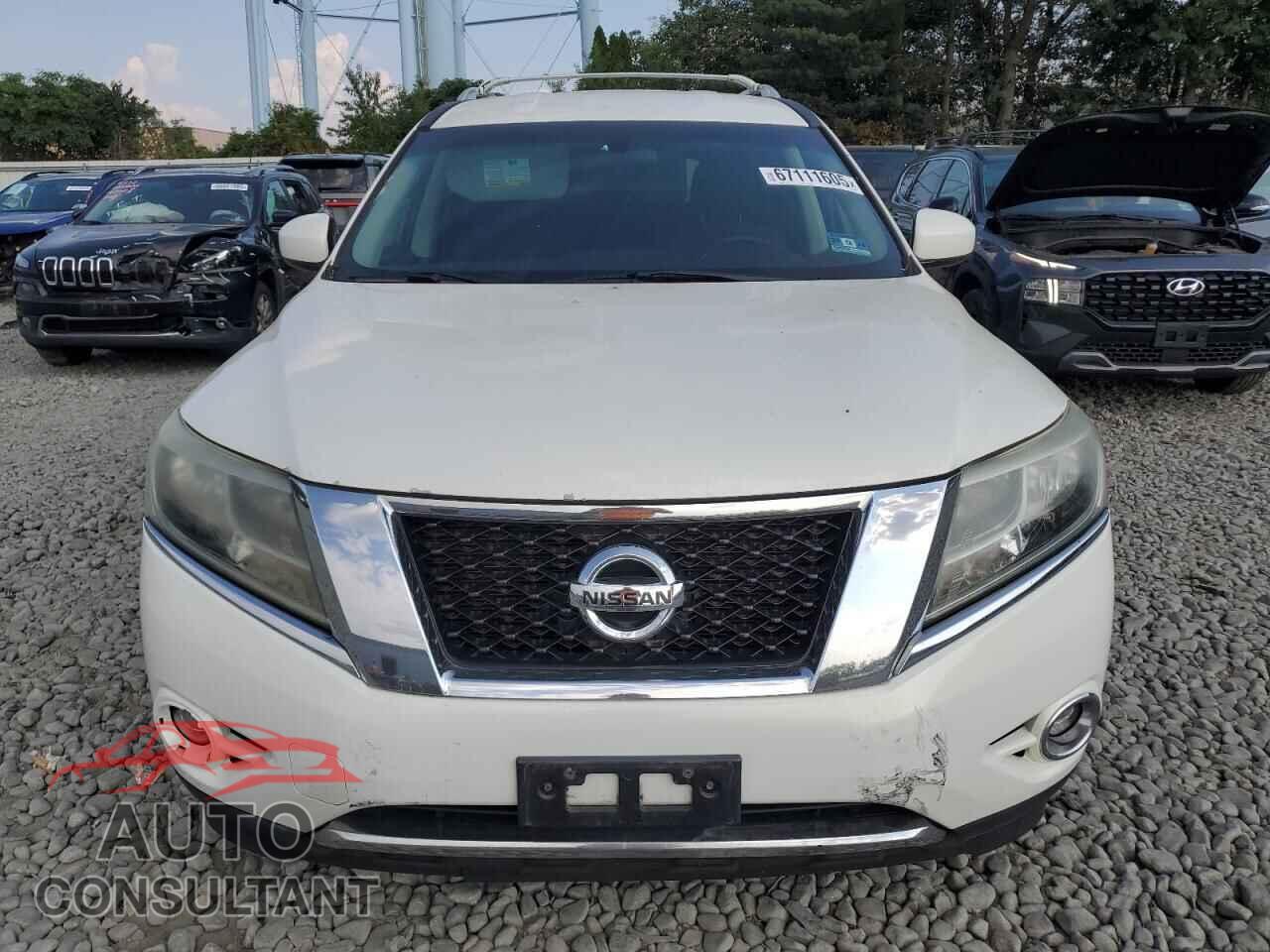 NISSAN PATHFINDER 2013 - 5N1AR2MM7DC628981