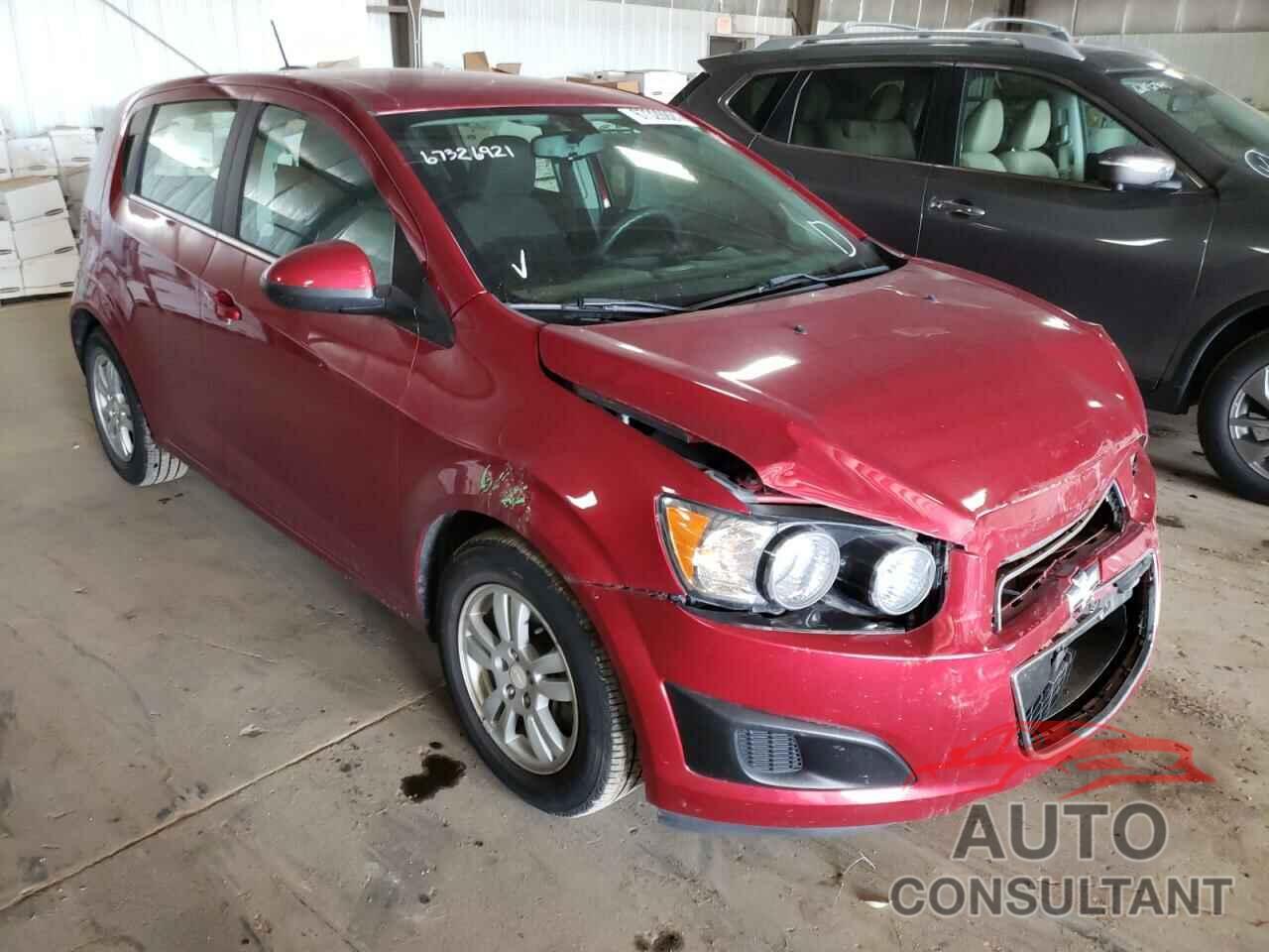 CHEVROLET SONIC 2016 - 1G1JC6SHXG4144149