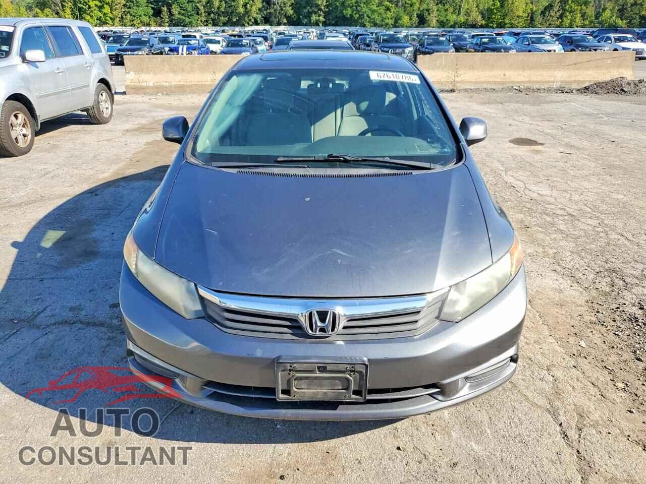 HONDA CIVIC 2012 - 2HGFB2F82CH300668