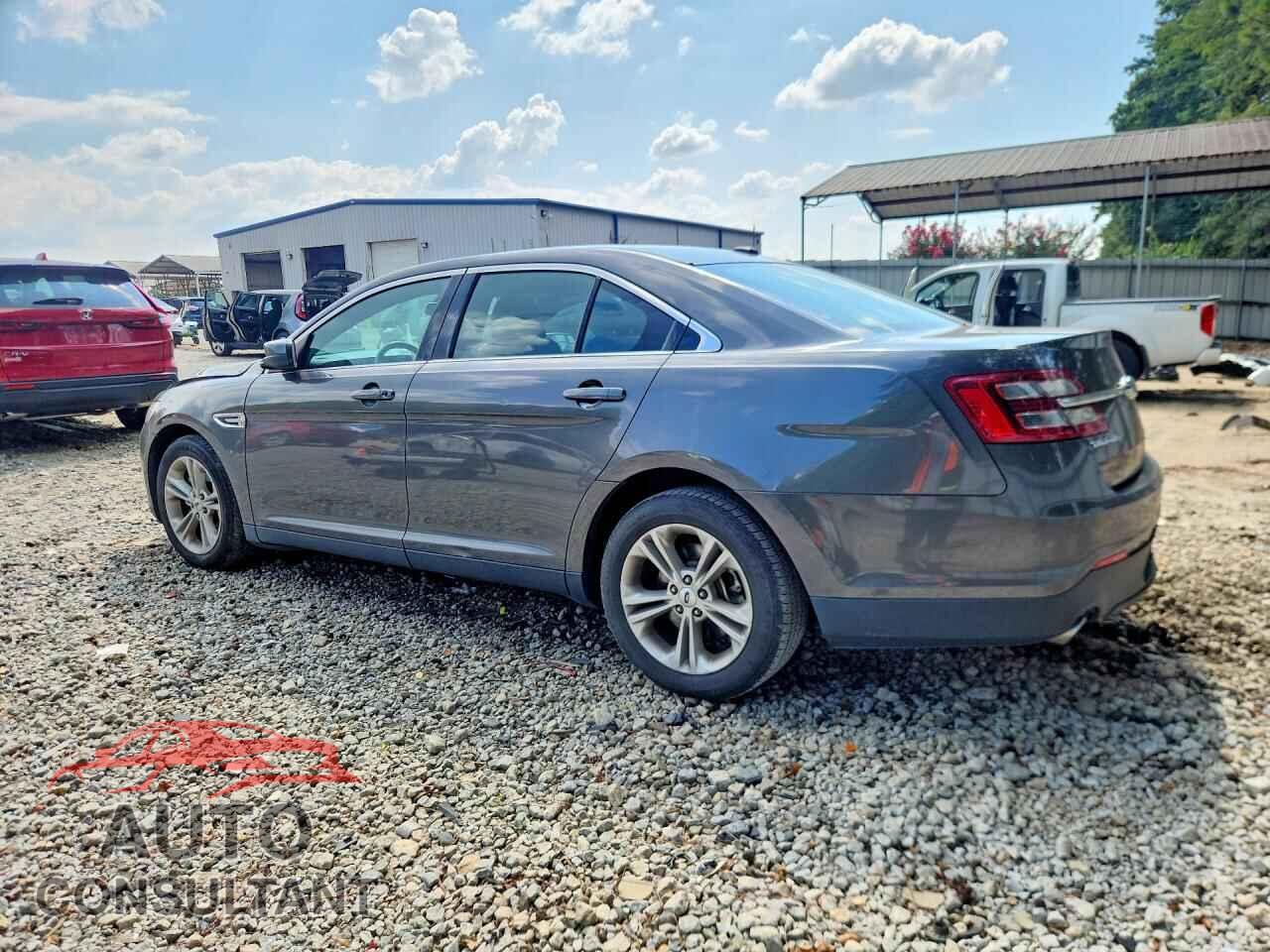 FORD TAURUS 2017 - 1FAHP2E80HG133598