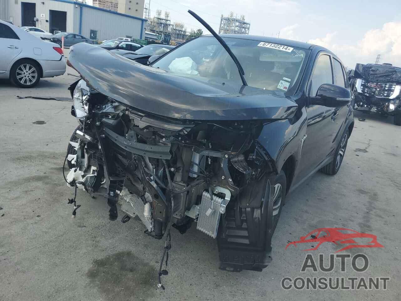 MITSUBISHI OUTLANDER 2024 - JA4ARUAU5RU003107