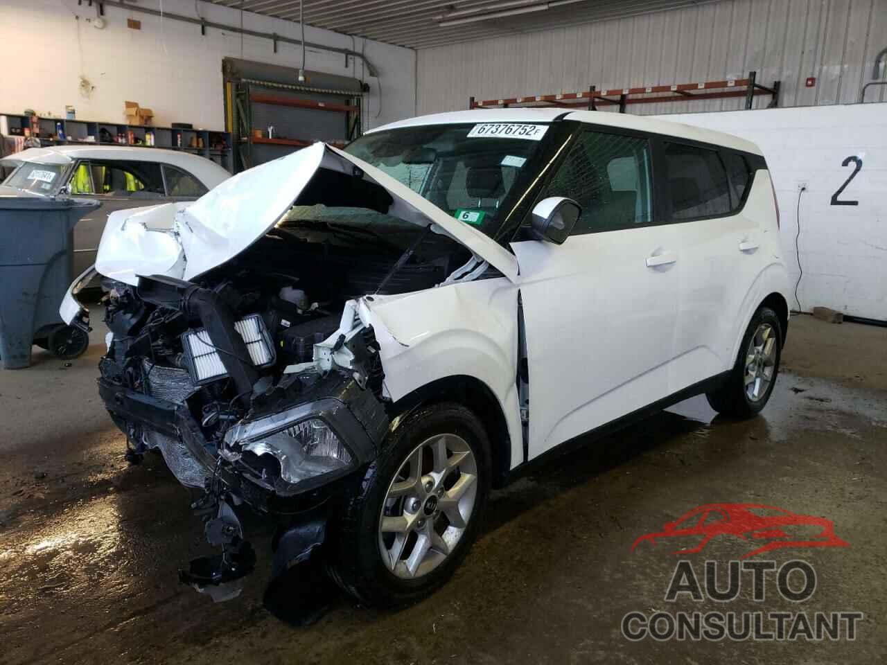 KIA SOUL 2021 - KNDJ23AU3M7138372