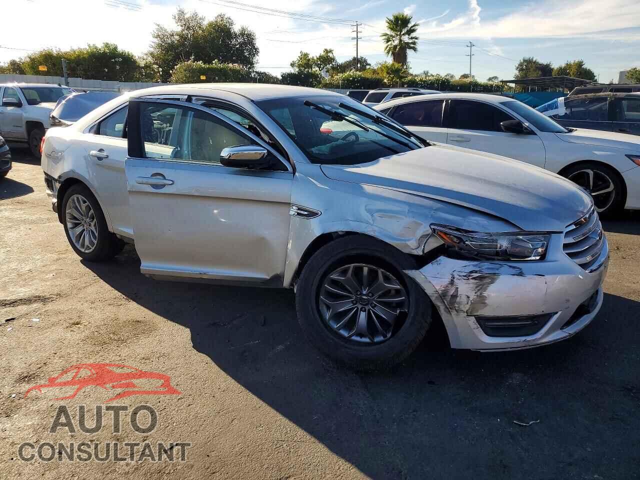FORD TAURUS 2014 - 1FAHP2F82EG104596