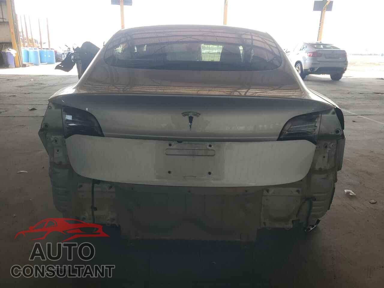 TESLA MODEL 3 2018 - 5YJ3E1EA1JF022050