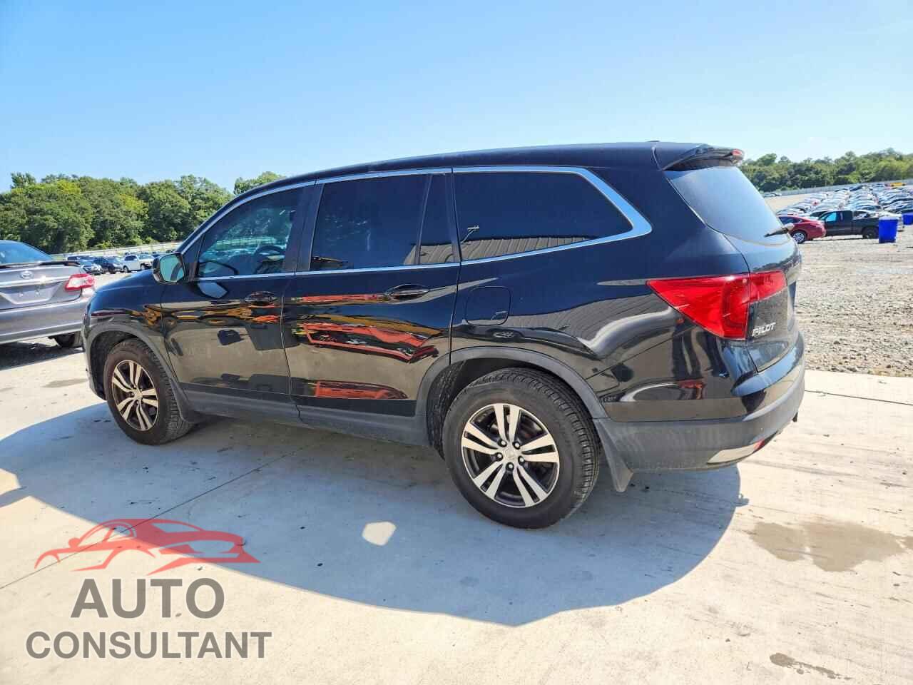 HONDA PILOT 2018 - 5FNYF6H54JB018251
