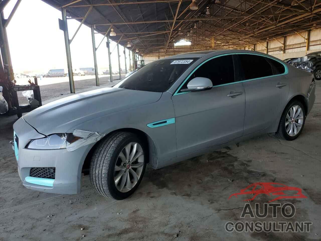 JAGUAR XF 2017 - SAJBD4BN1HCY45593