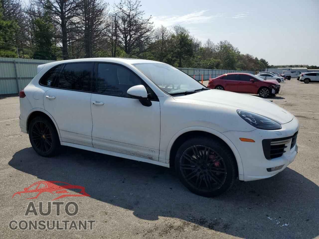 PORSCHE CAYENNE 2016 - WP1AC2A25GLA89207