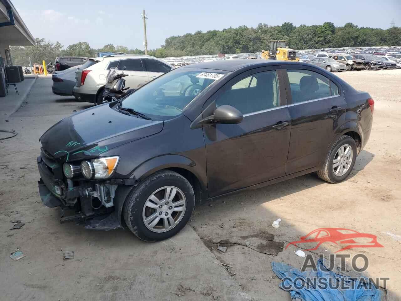 CHEVROLET SONIC 2014 - 1G1JC5SH0E4128355