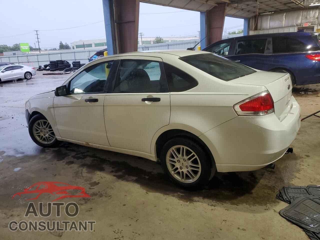 FORD FOCUS 2011 - 1FAHP3FN4BW162870
