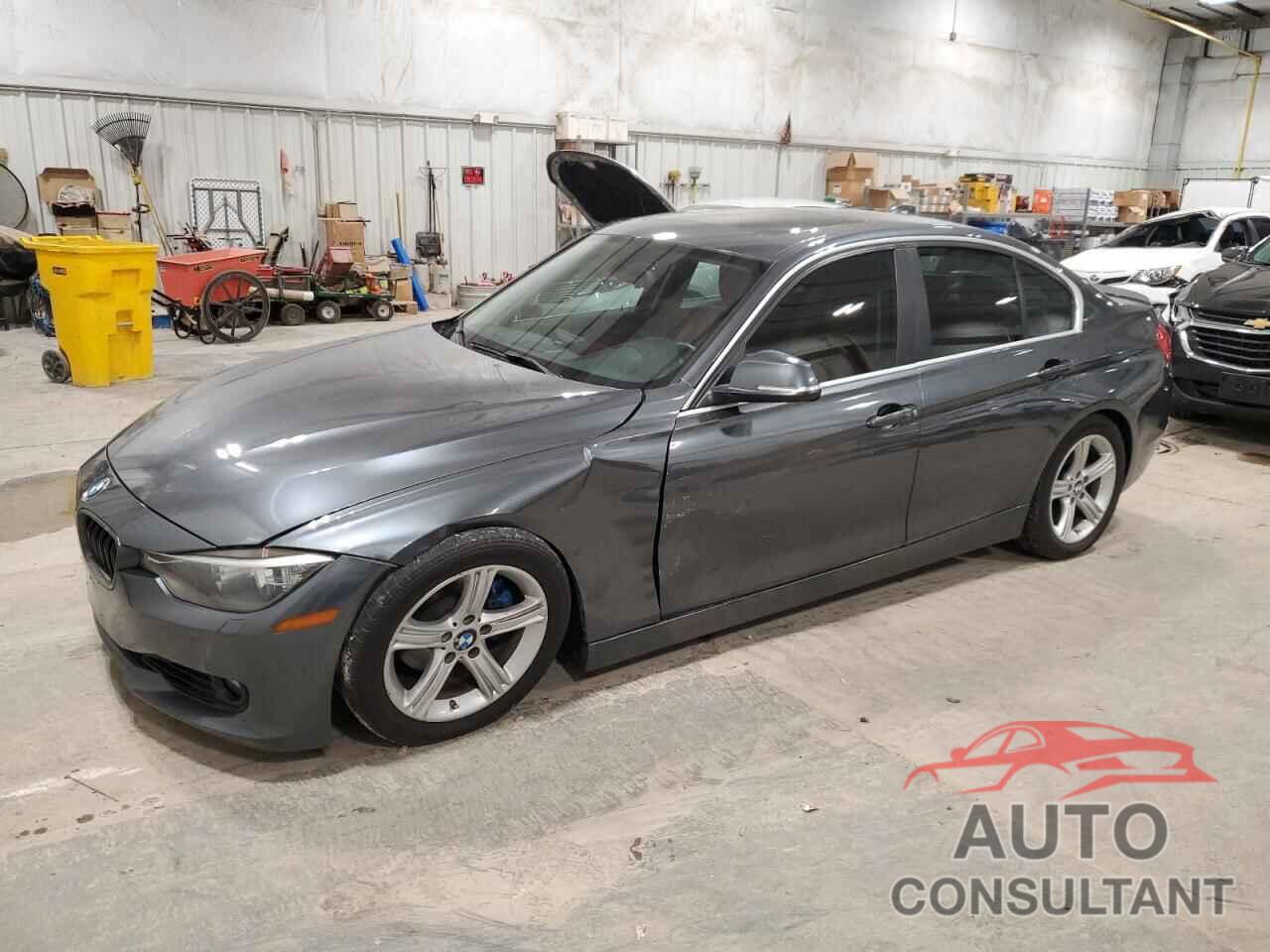 BMW 3 SERIES 2015 - WBA3B3G52FNR85694
