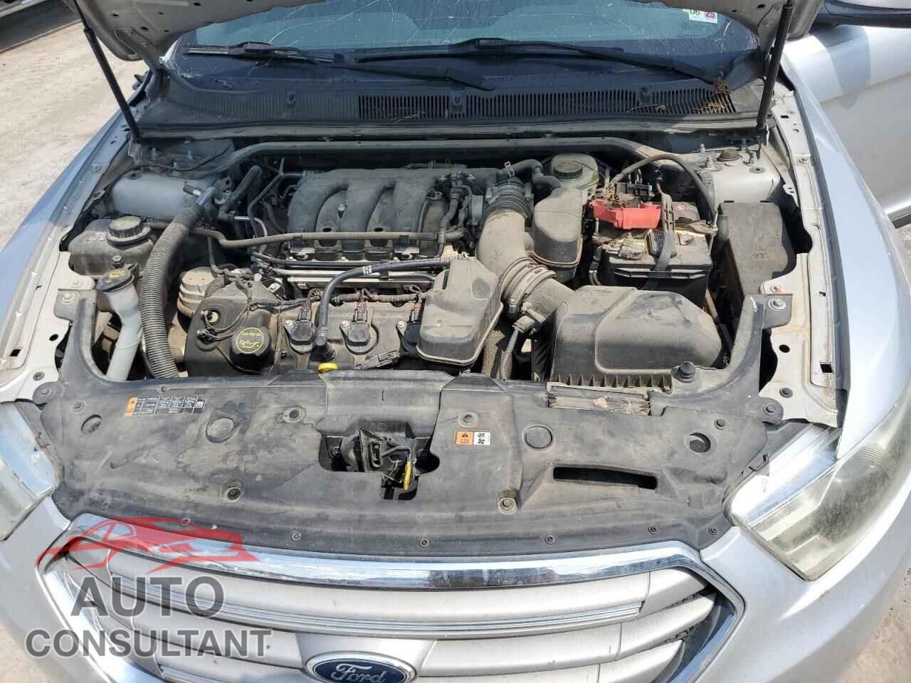 FORD TAURUS 2015 - 1FAHP2E81FG160967