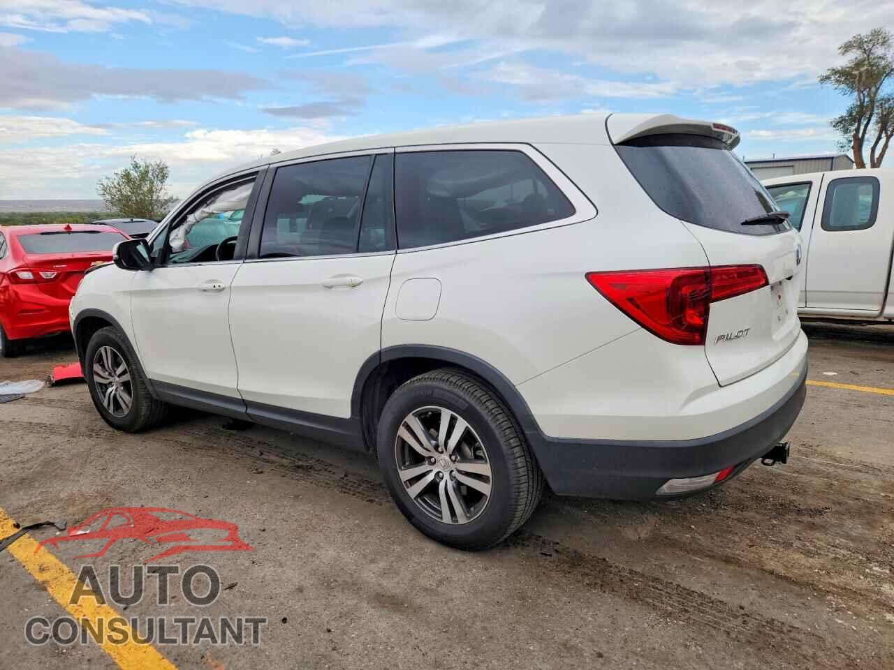 HONDA PILOT 2017 - 5FNYF5H64HB025794