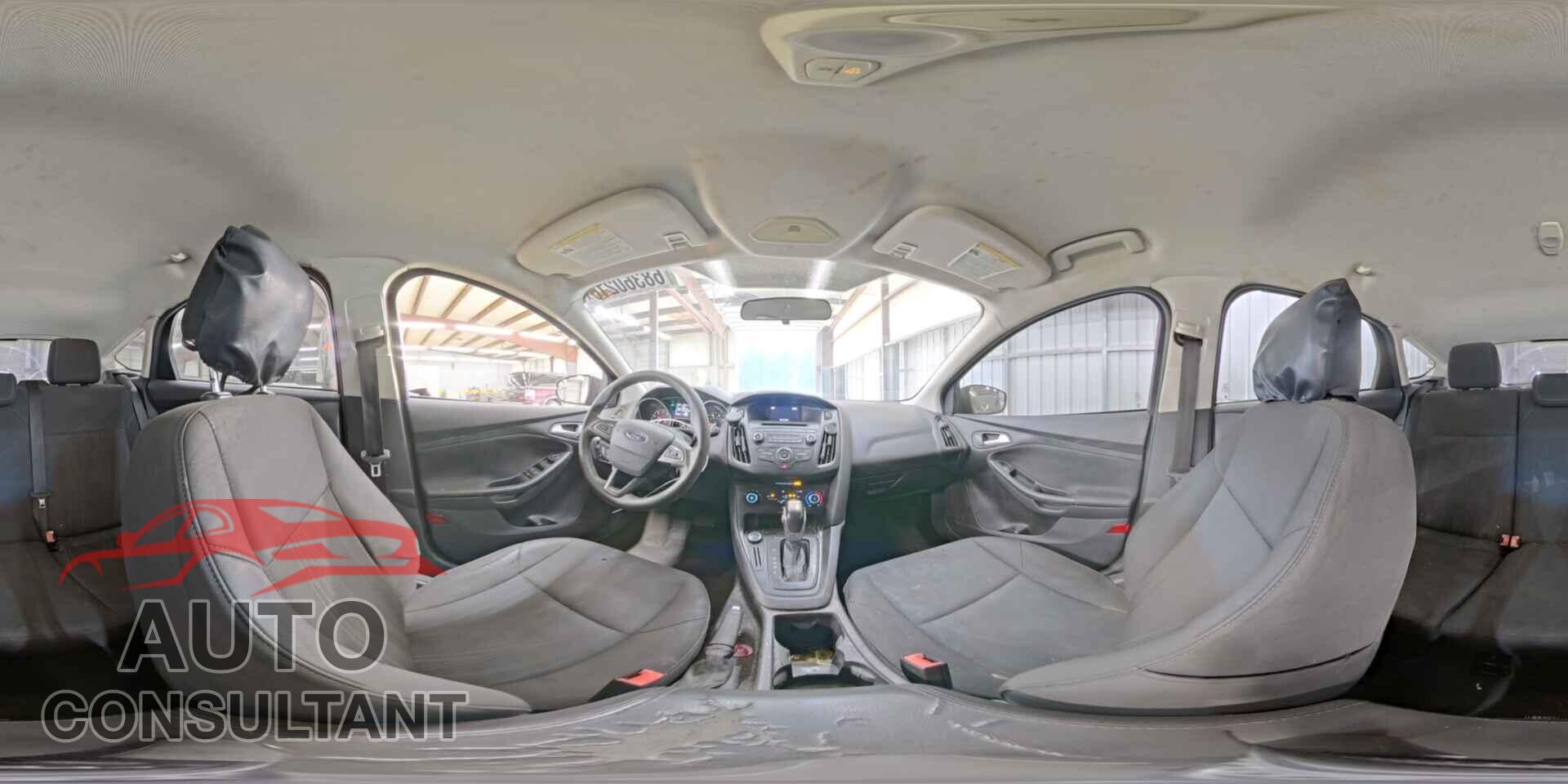 FORD FOCUS 2015 - 1FADP3K20FL223262
