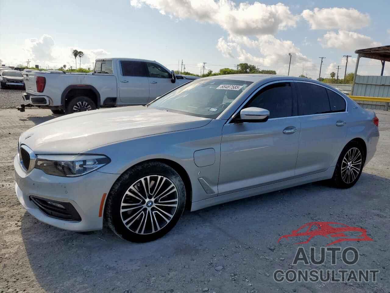 BMW 5 SERIES 2018 - WBAJA9C53JG623146