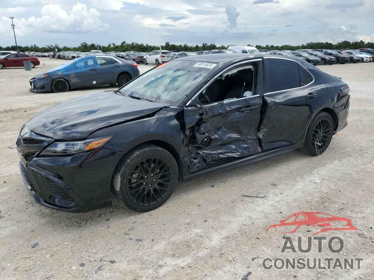 TOYOTA CAMRY 2023 - 4T1G11AK7PU739835