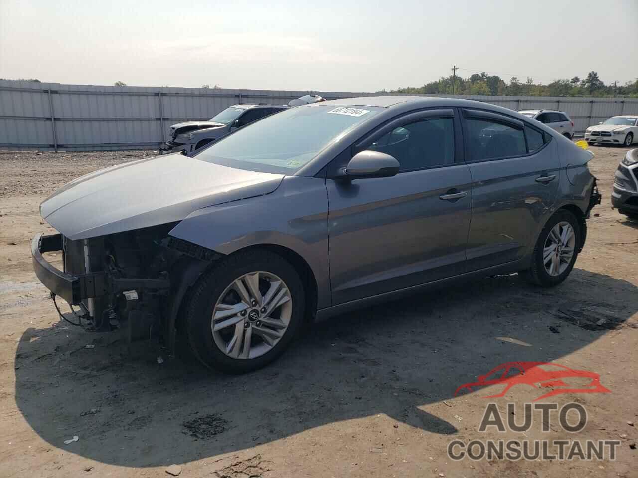 HYUNDAI ELANTRA 2019 - 5NPD84LF5KH465378