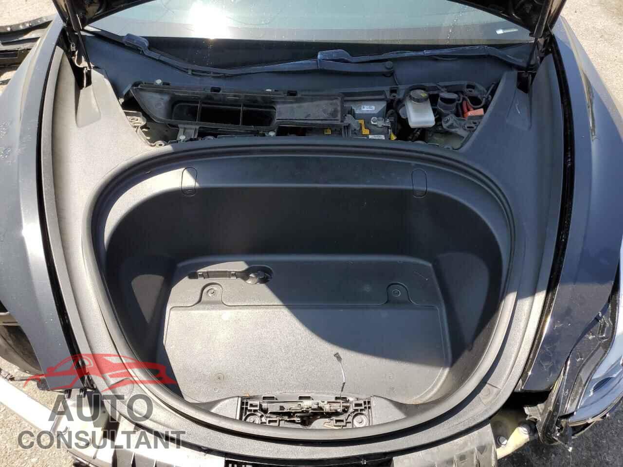TESLA MODEL 3 2019 - 5YJ3E1EA3KF416098