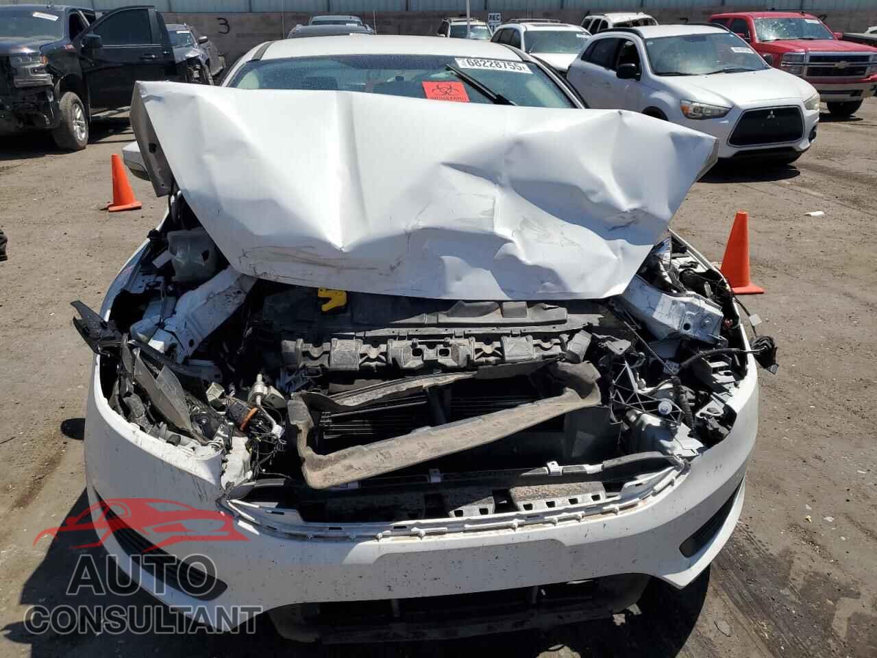 FORD FOCUS 2017 - 1FADP3K20HL328984