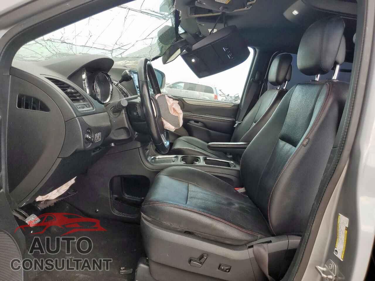 DODGE CARAVAN 2019 - 2C4RDGEG7KR696052