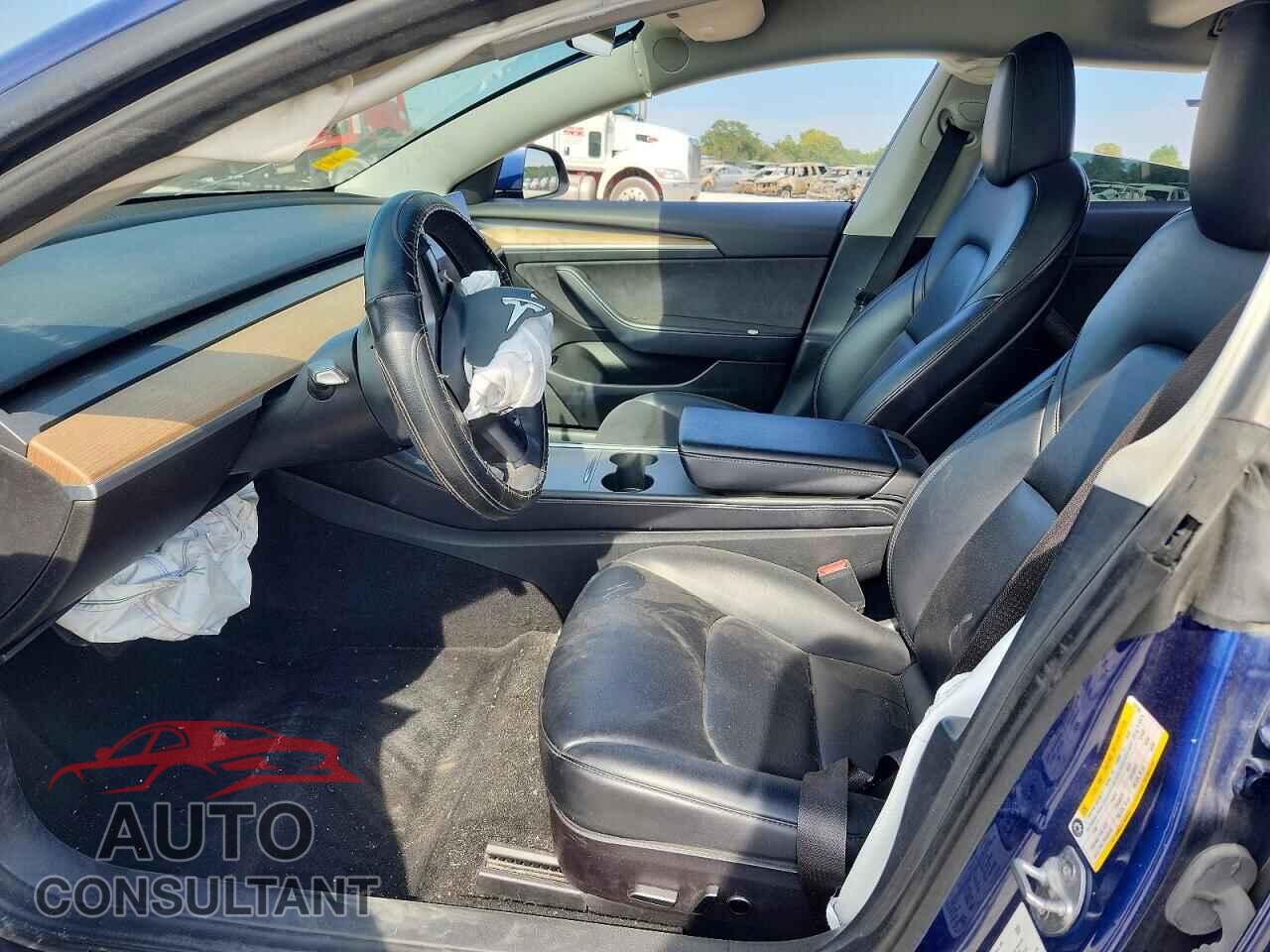 TESLA MODEL 3 2022 - 5YJ3E1EA4NF192103