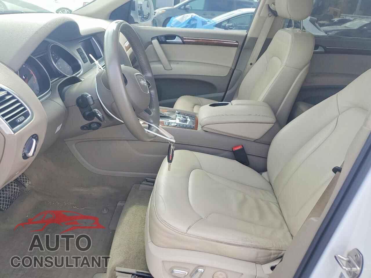 AUDI Q7 2014 - WA1LMBFE4ED013196