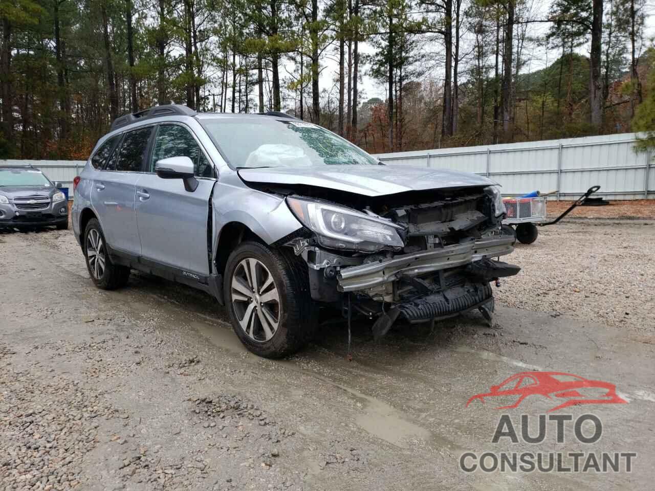 SUBARU OUTBACK 2018 - 4S4BSANC2J3351029