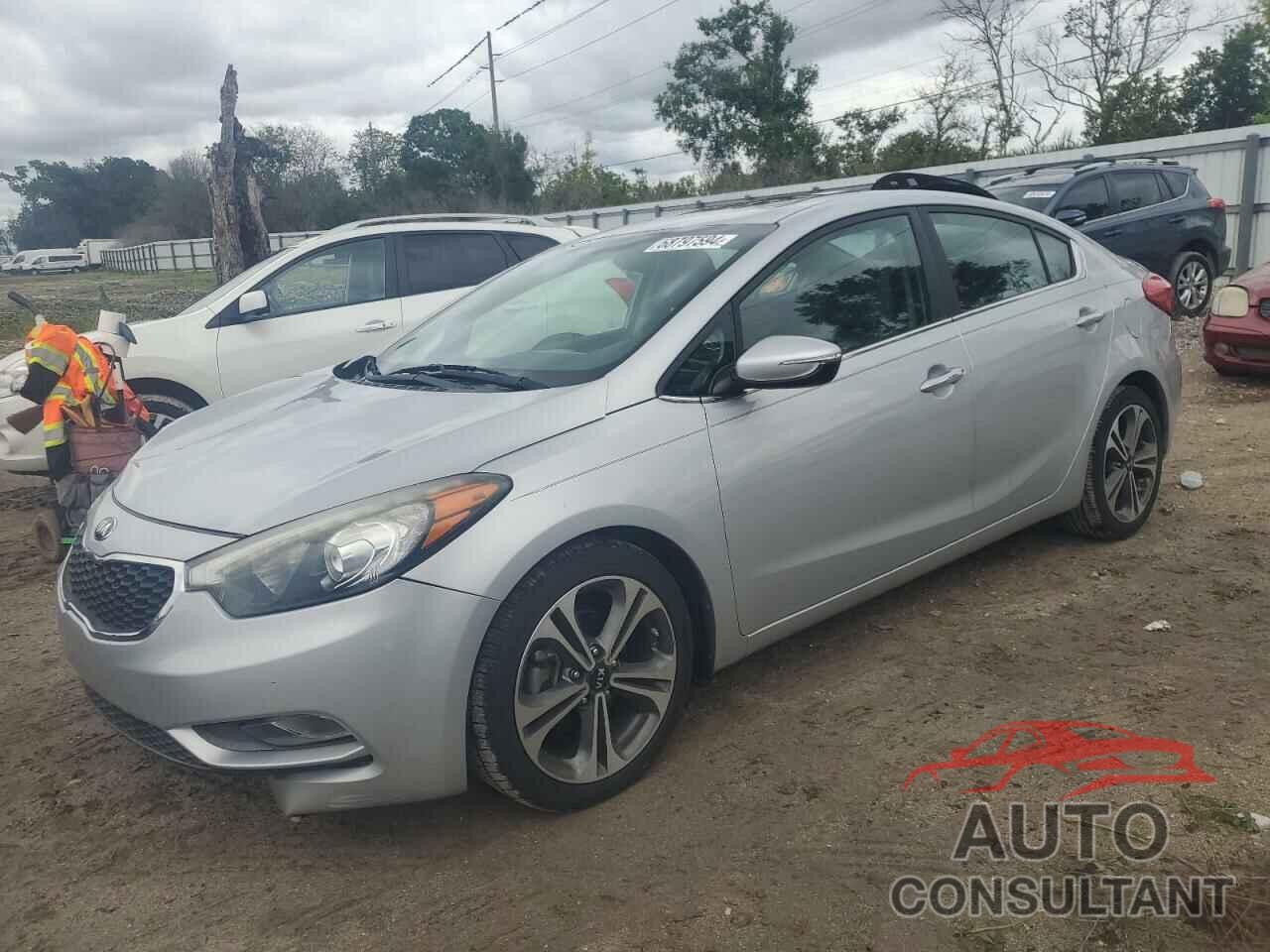 KIA FORTE 2016 - KNAFZ4A88G5472582