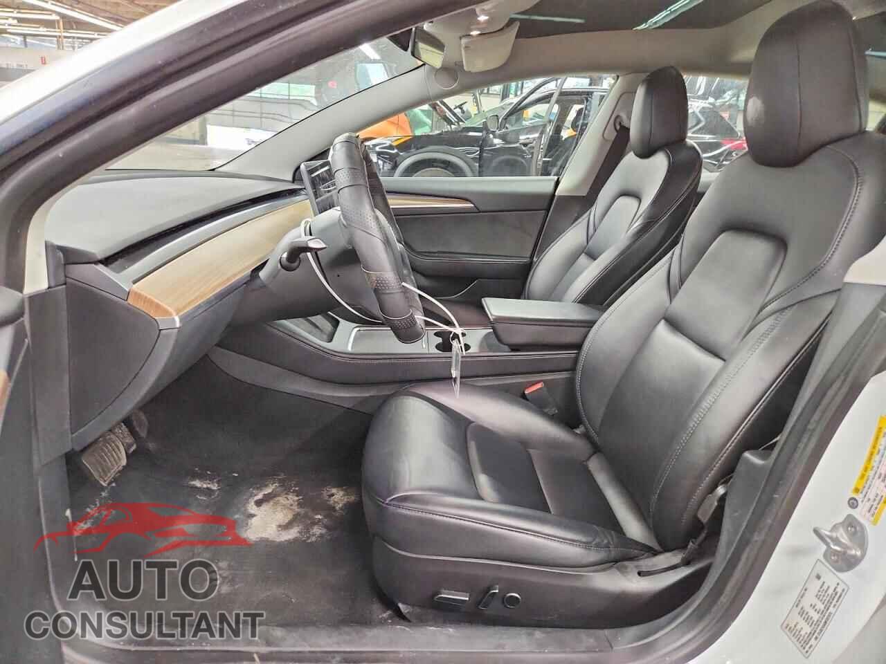TESLA MODEL 3 2022 - 5YJ3E1EA6NF287875