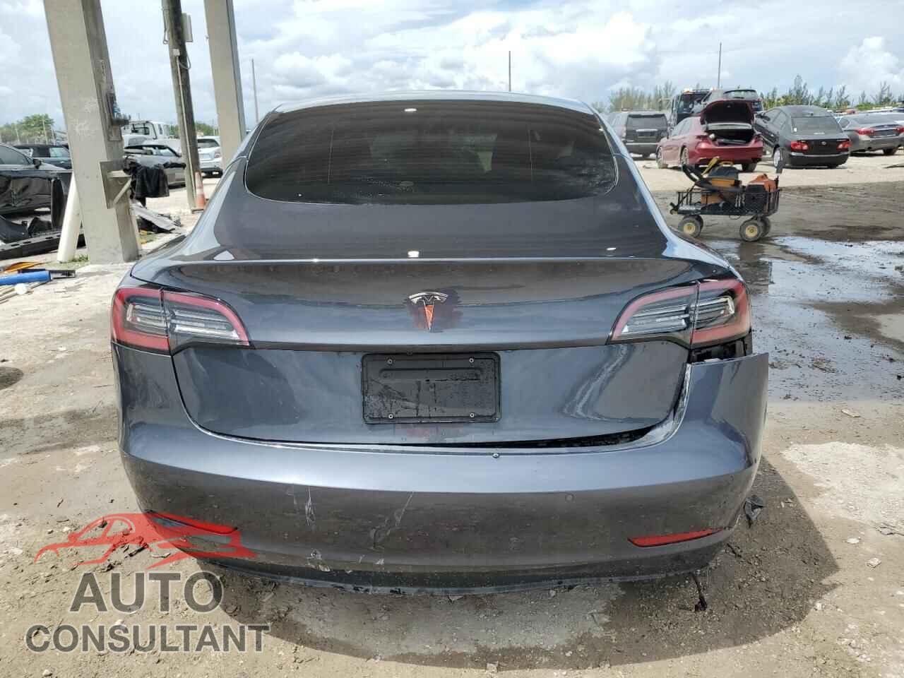 TESLA MODEL 3 2022 - 5YJ3E1EA5NF189372