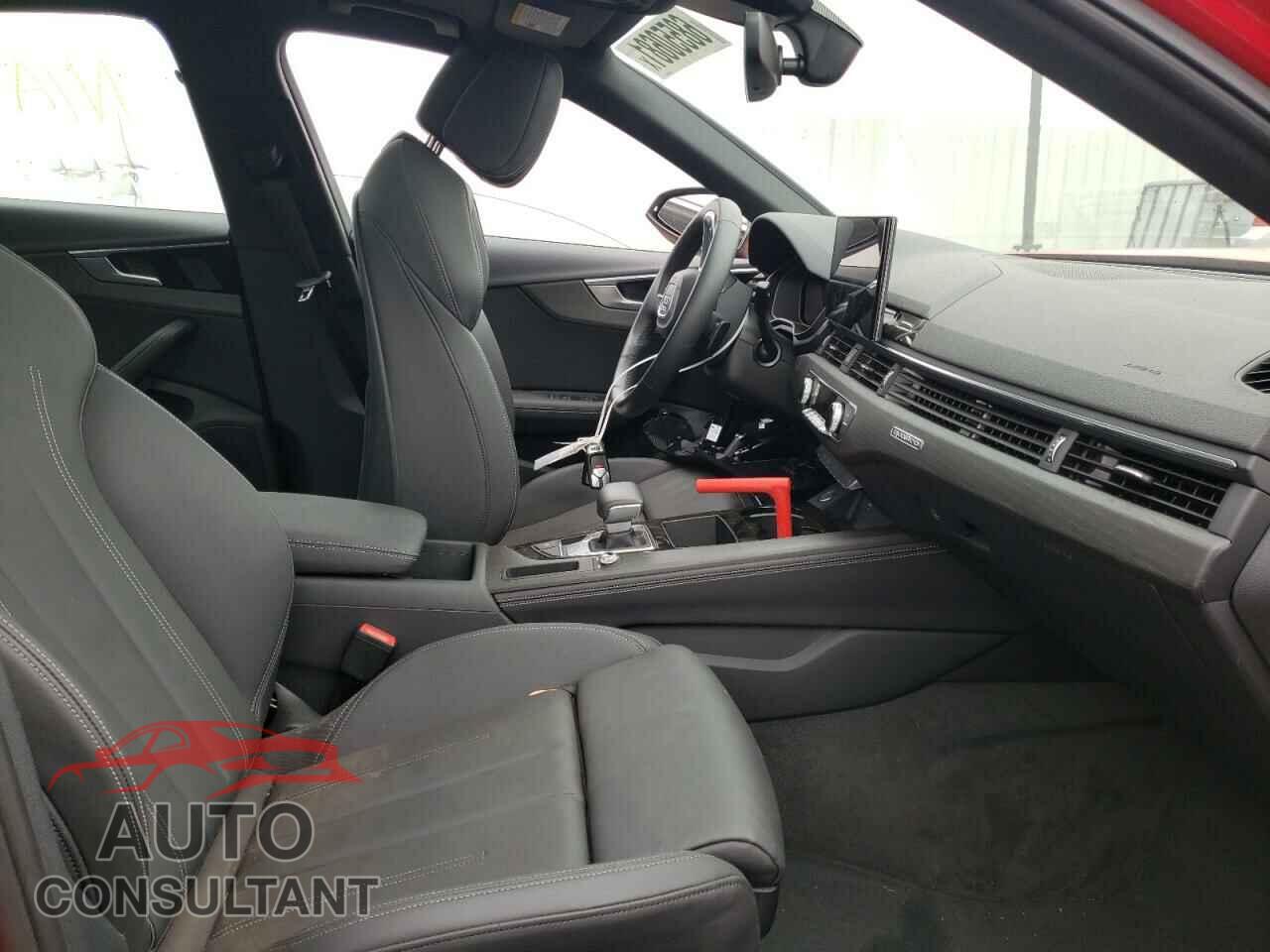 AUDI A4 2021 - WAUEAAF41MA069652